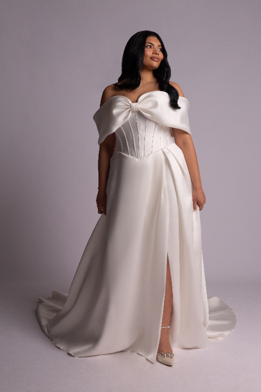 Gallery image 8: jane-aston-bridal-london
