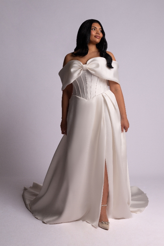 Gallery image 15: jane-aston-bridal-london