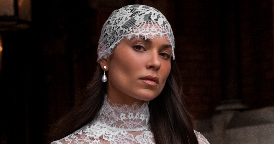 Image 2: Jane Aston Bridal London