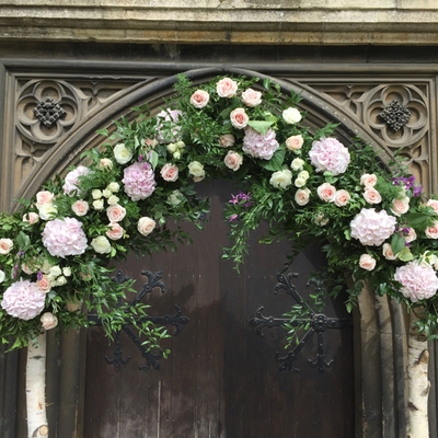Michael Hilbrown Floral Design offers top wedding advice