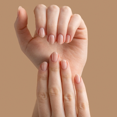 How to achieve the 'no-nicure' according to Mavala's nail expert