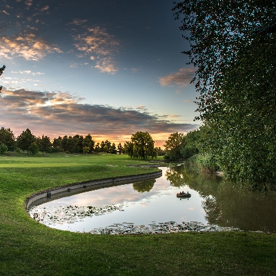 Essendon Country Club is the perfect setting for weddings in Hertfordshire