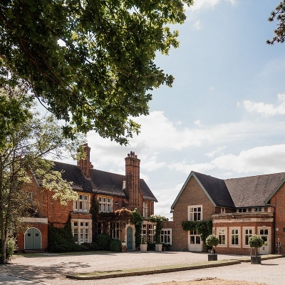 County Wedding Events is coming to Pontlands Park in Essex!