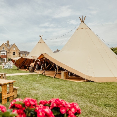 Dunton Lodge is our wedding venue of the week
