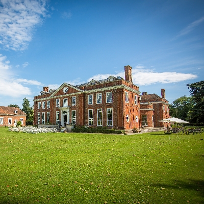 County Wedding Events comes to Bradbourne House, Kent!