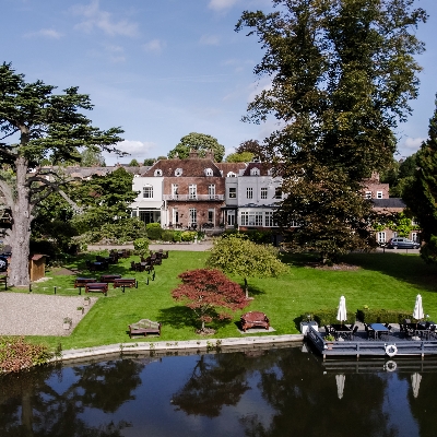 Tie the knot at St Michael’s Manor Hotel in Hertfordshire