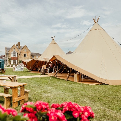 Wedding News: Exchange vows at Dunton Lodge in Hertfordshire