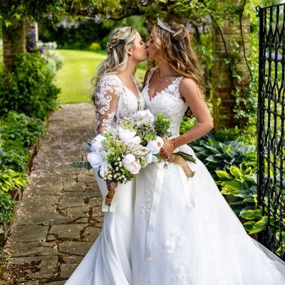 Real Weddings: Rustic romance