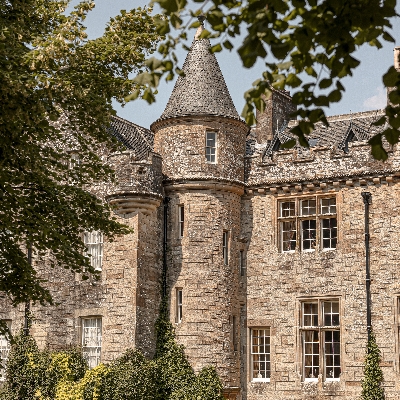 Honeymoon News: Recreate The Traitors experience at Glenapp Castle