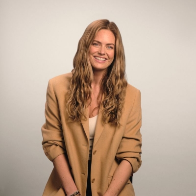 Beauty News: How to Achieve Frizz-Free Wavy Hair for Your Summer Wedding with the Merwave Wavy Hair Kit