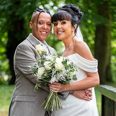 Real Weddings: Love at first swipe
