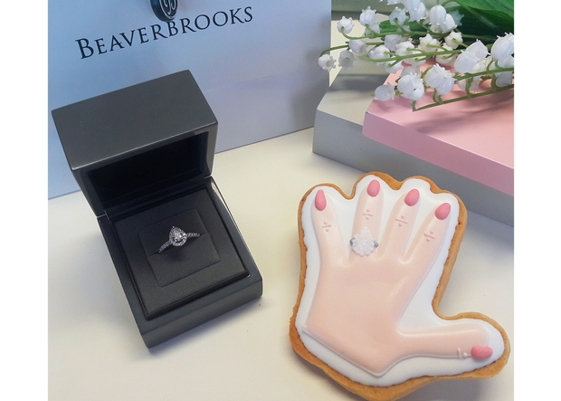 Beaverbrooks jewellers collaborates with Custom Cookie Co to give away Insta-worthy cookies when couples purchase a ring at London Westfield Stratford store: Image 1