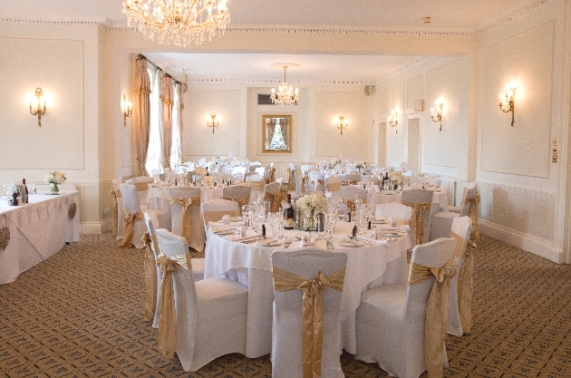 Dyrham Park Country Club - wedding venue of the week: Image 1