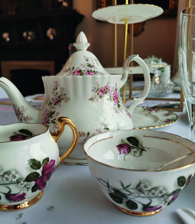 Check out Elegance China Hire's new pieces