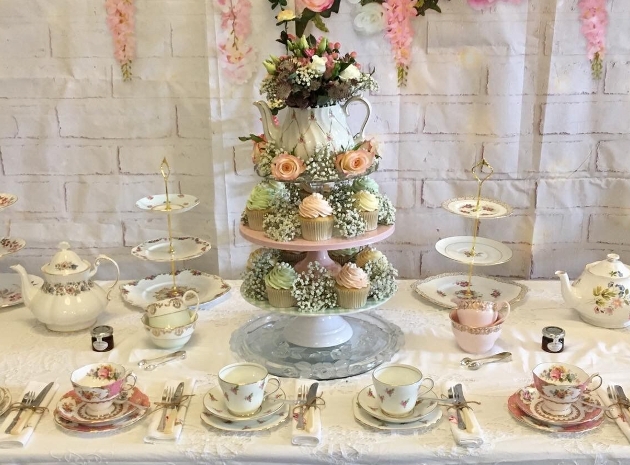 Discover Little Vintage Teacup pieces
