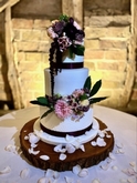 Thumbnail image 3 from Marcias Wedding Cakes